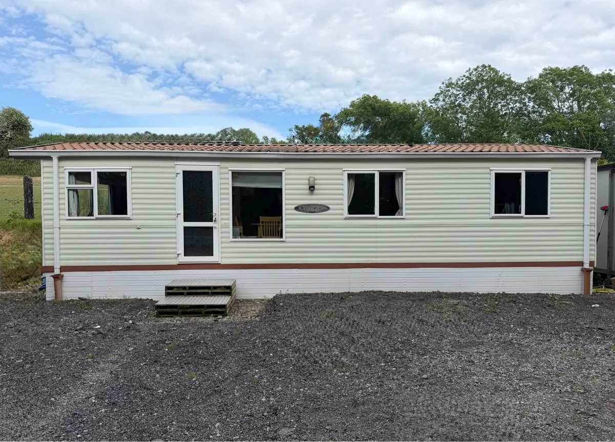 Mobile Home For Sale - Image 1