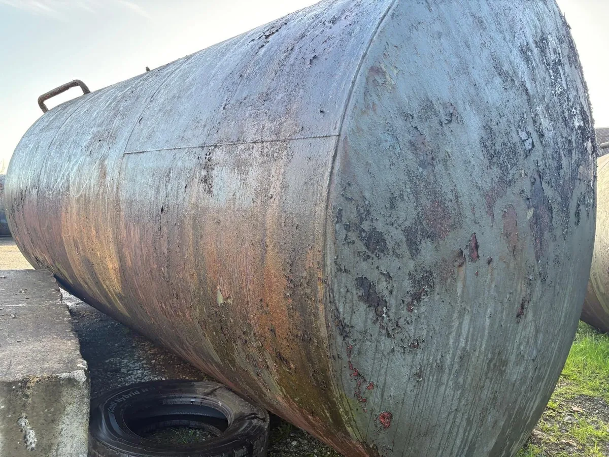 37,000 litre steel tank