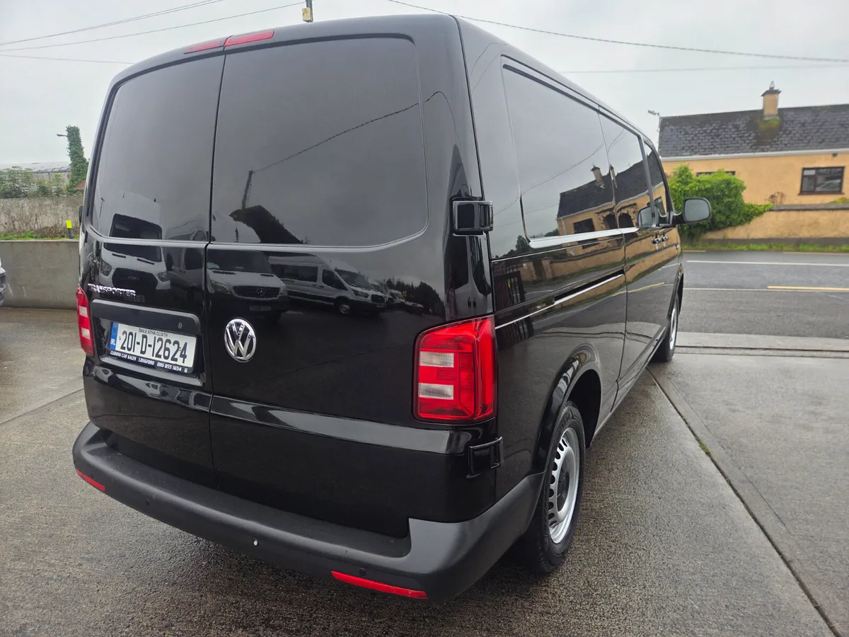 Volkswagen Transporter 2020 - Image 3