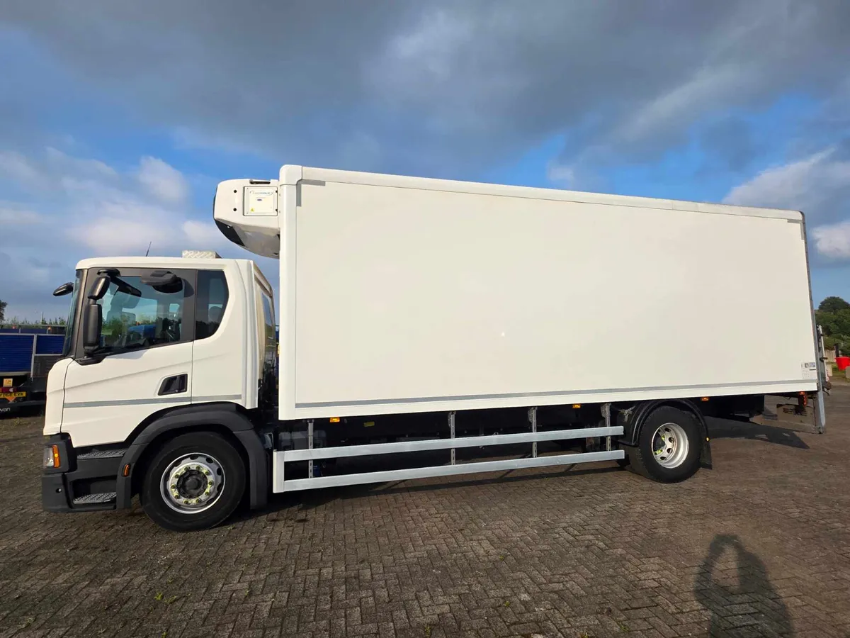 2019 Scania P250 4X2 with 25ft fridge body - Image 4