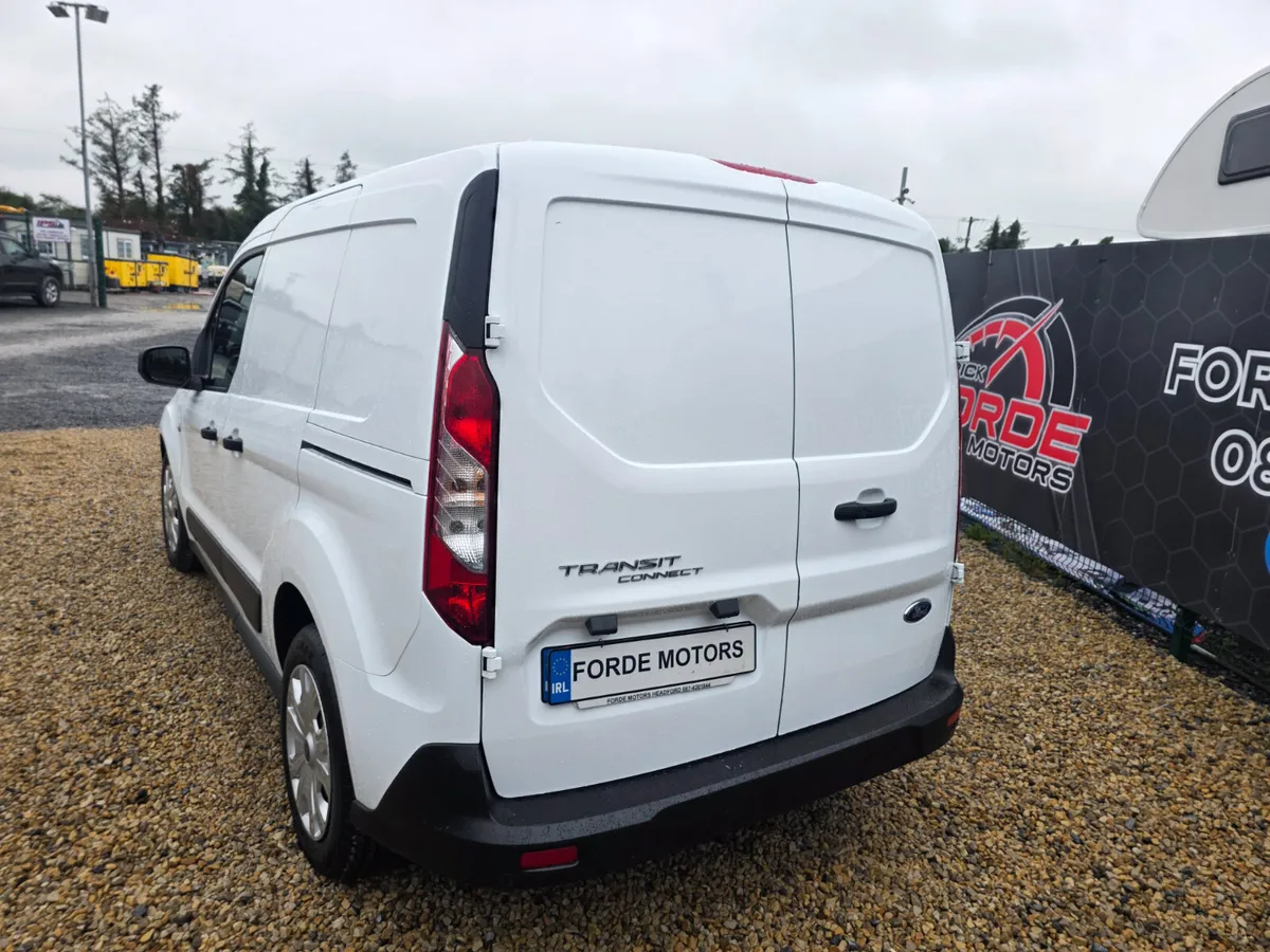 Ford Transit Connect 2021 - Image 3