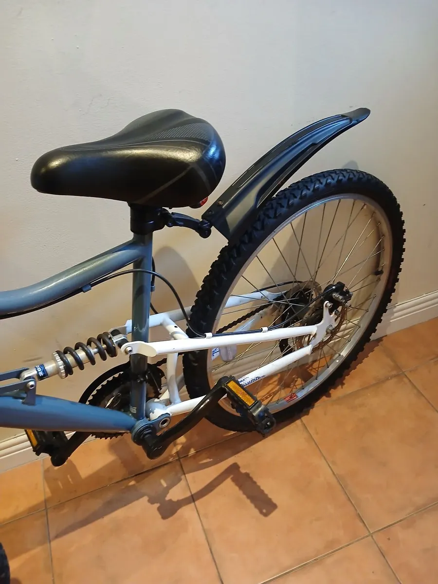 Bicycle - Image 2