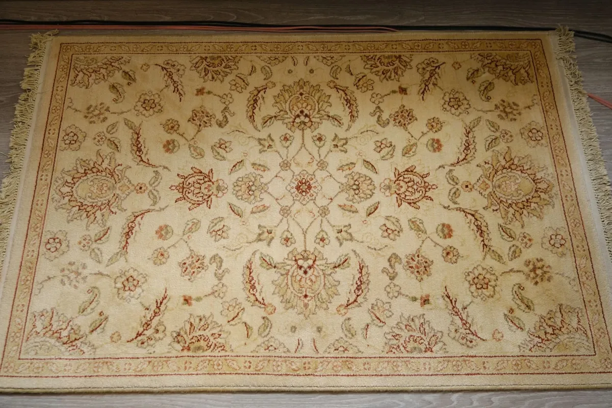 Wool Rug / Carpet - Image 1