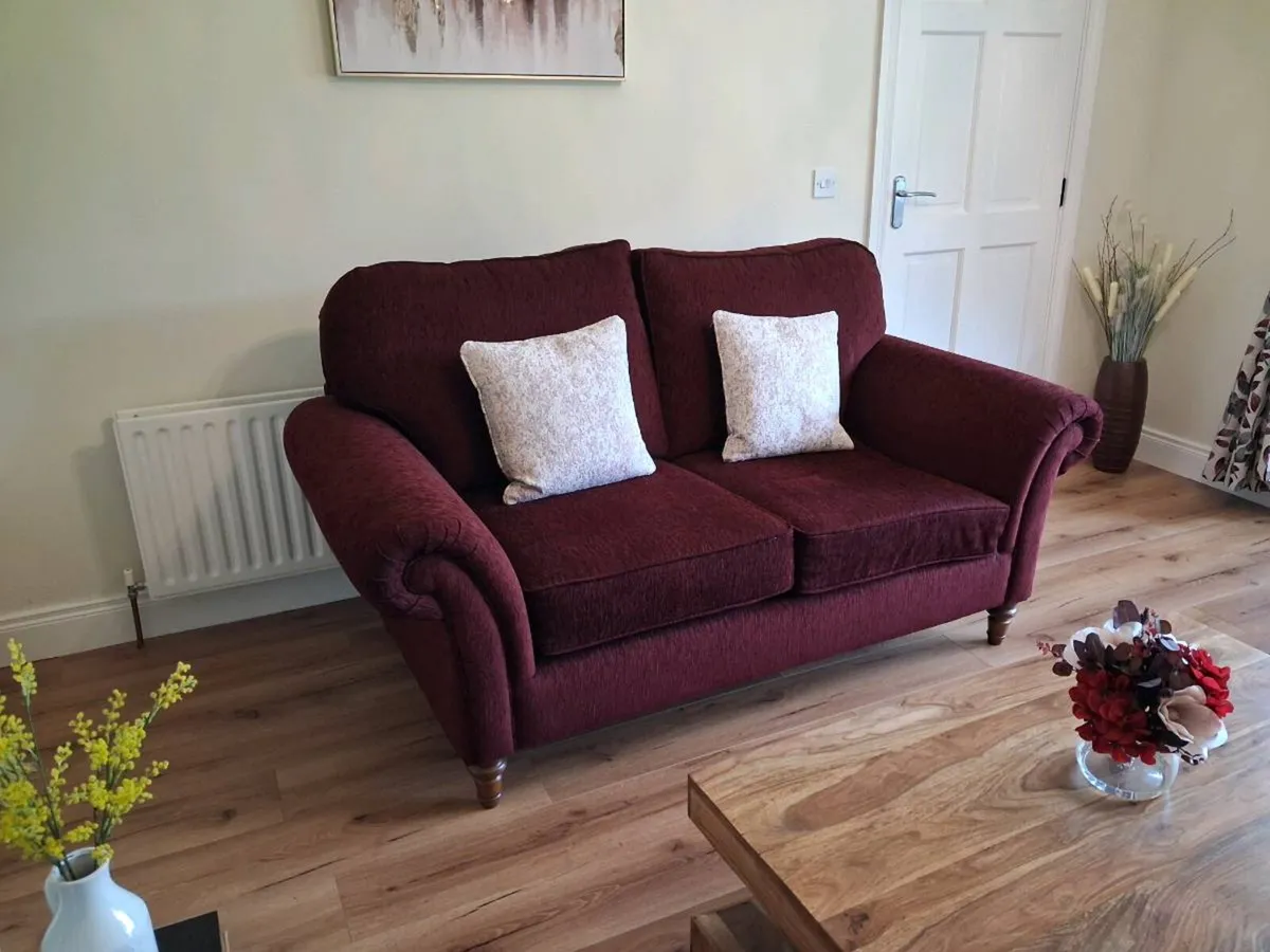 Suite of furniture - Image 2