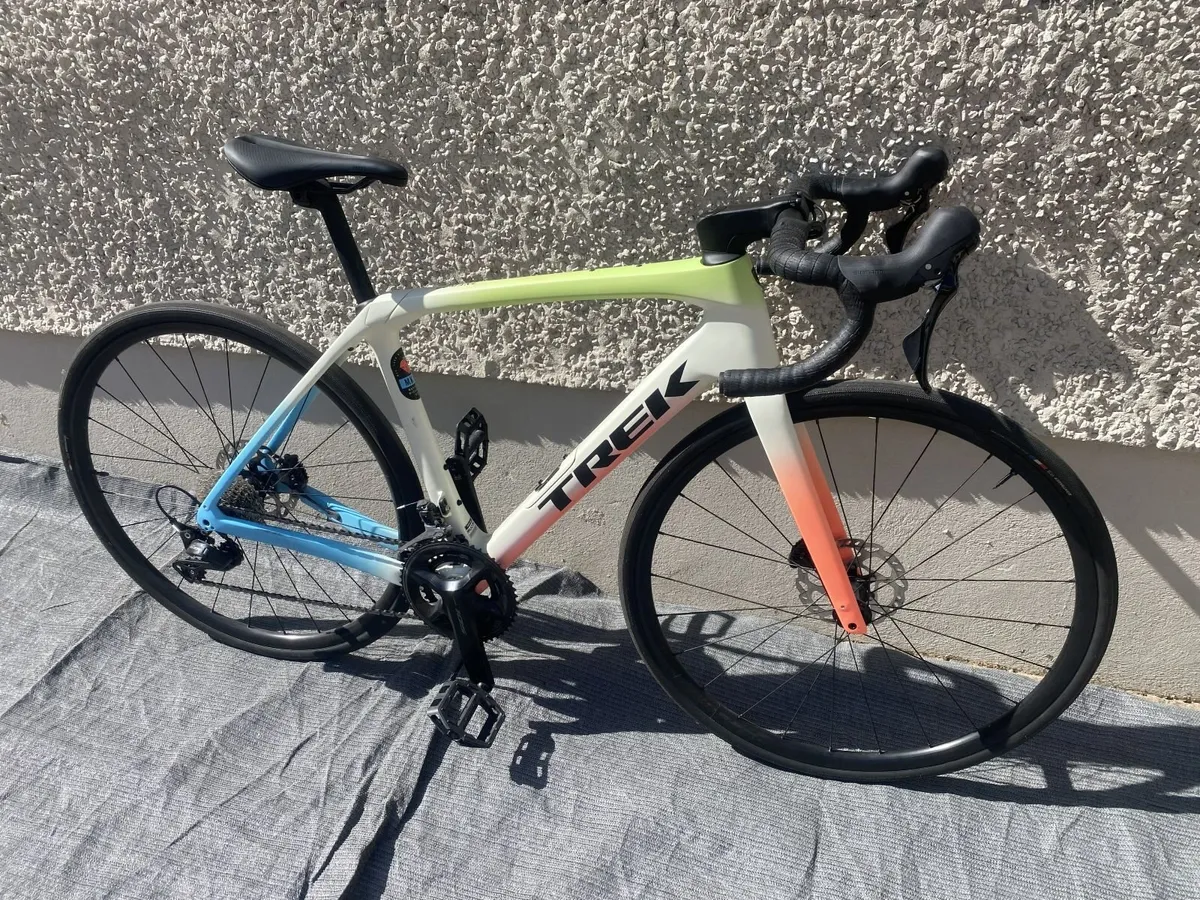 Racing Bike Men’s Trek Domane SL 5 Gen 4 - Image 3