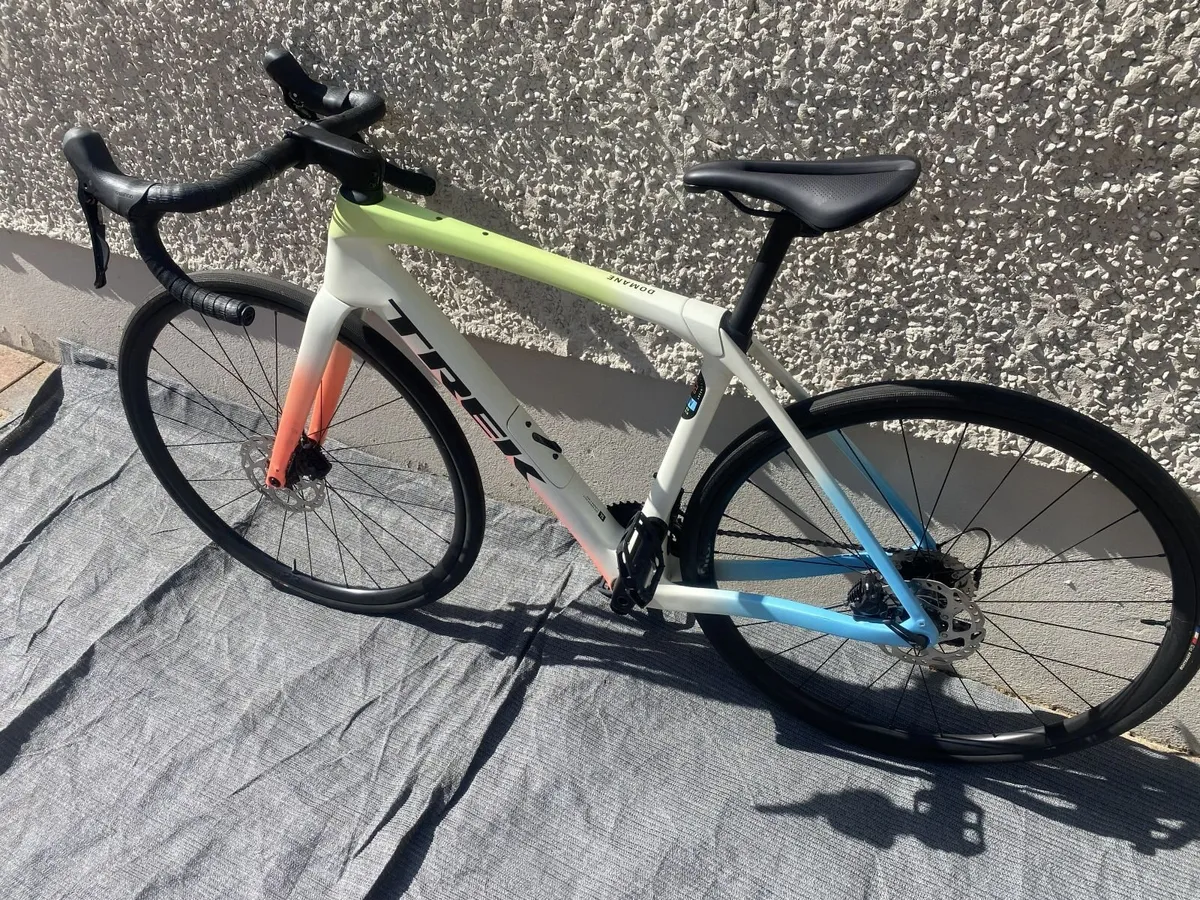 Racing Bike Men’s Trek Domane SL 5 Gen 4 - Image 4