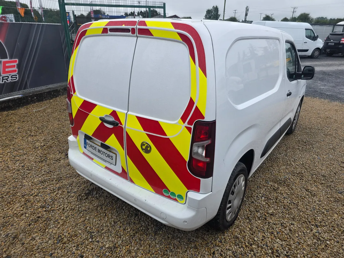 Vauxhall Combo 2020 - Image 4