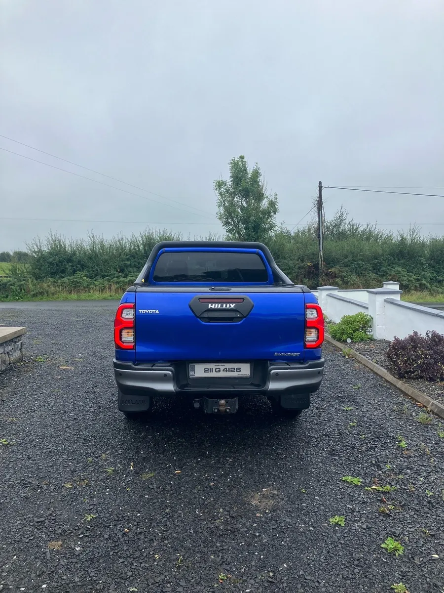 Toyota Hilux - Image 3