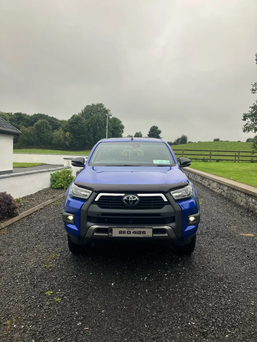 Toyota Hilux - Image 4