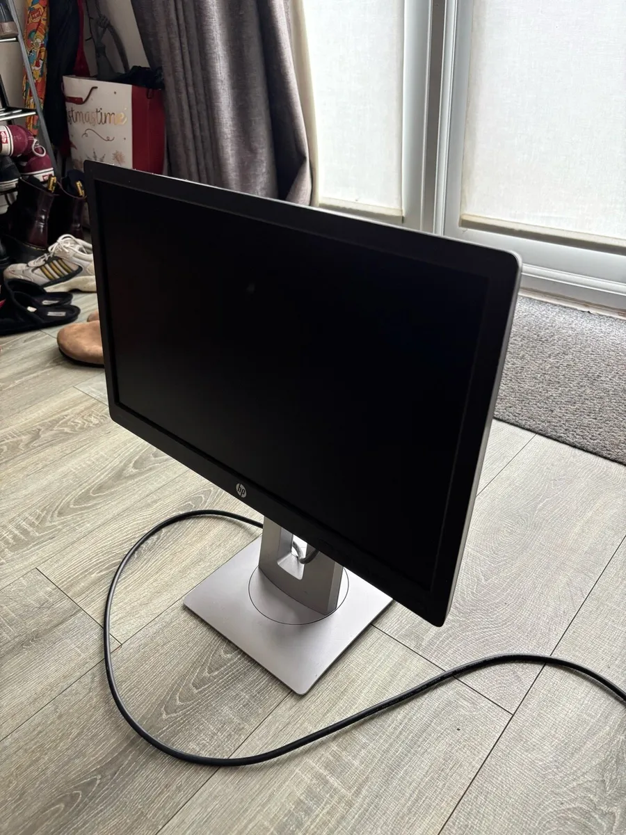 HP EliteDisplay E202 20” Monitor - Image 1