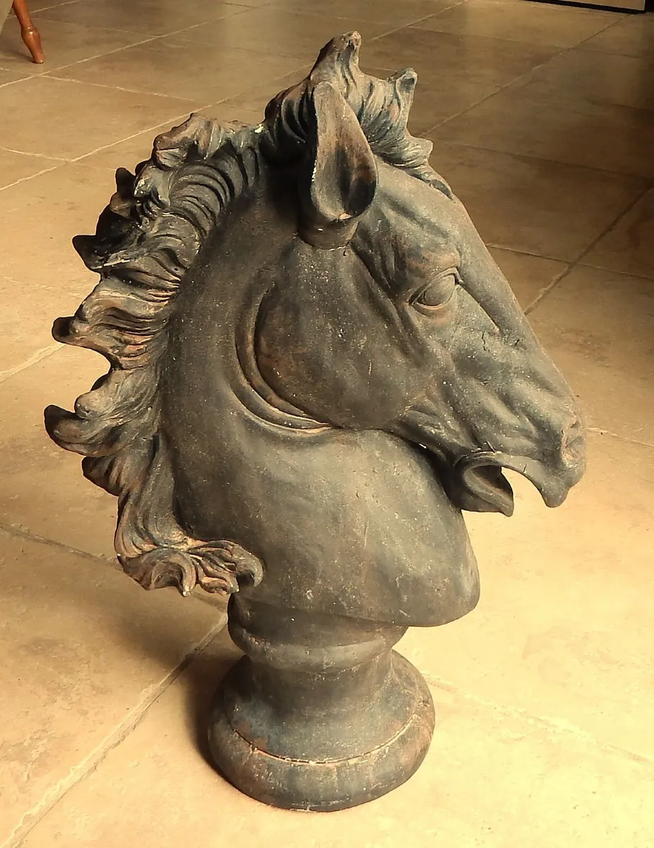 Large Vintage Figurine of Horse Head - Image 1