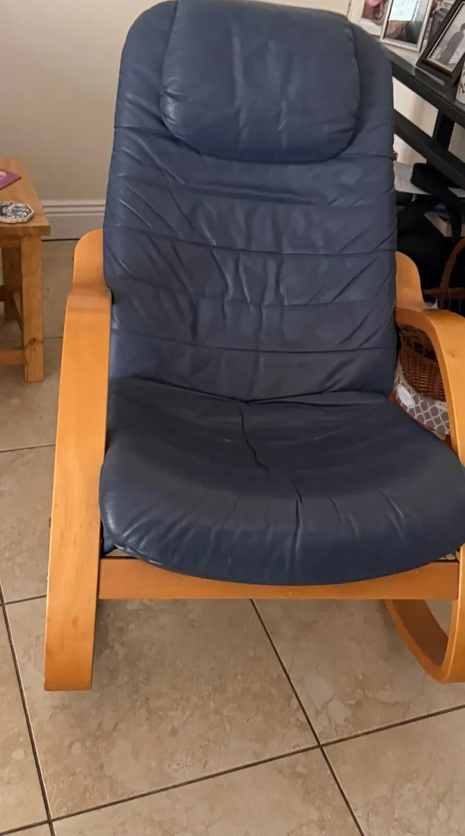 Rocking chair - Image 1