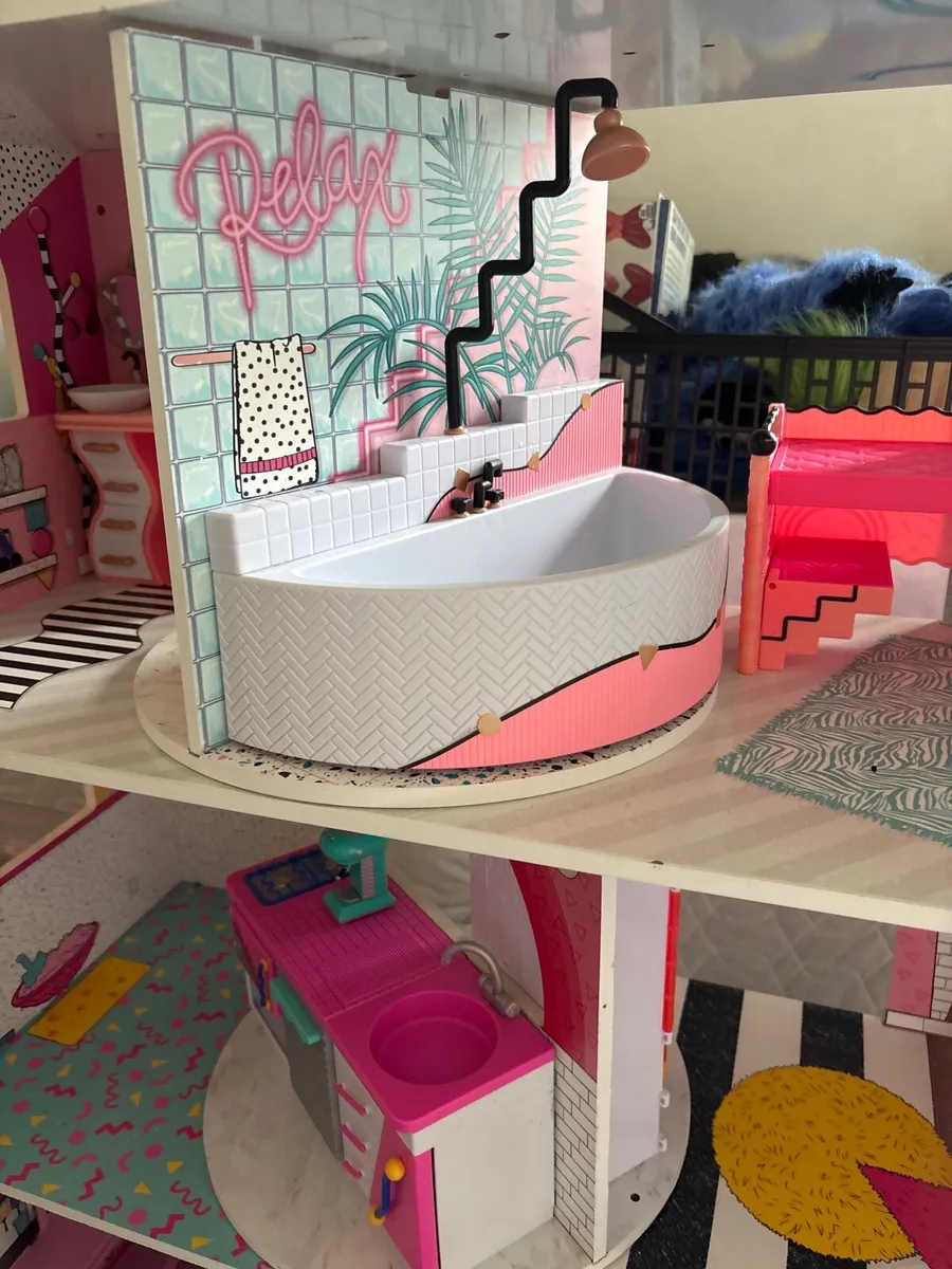 Dolls house - Image 4