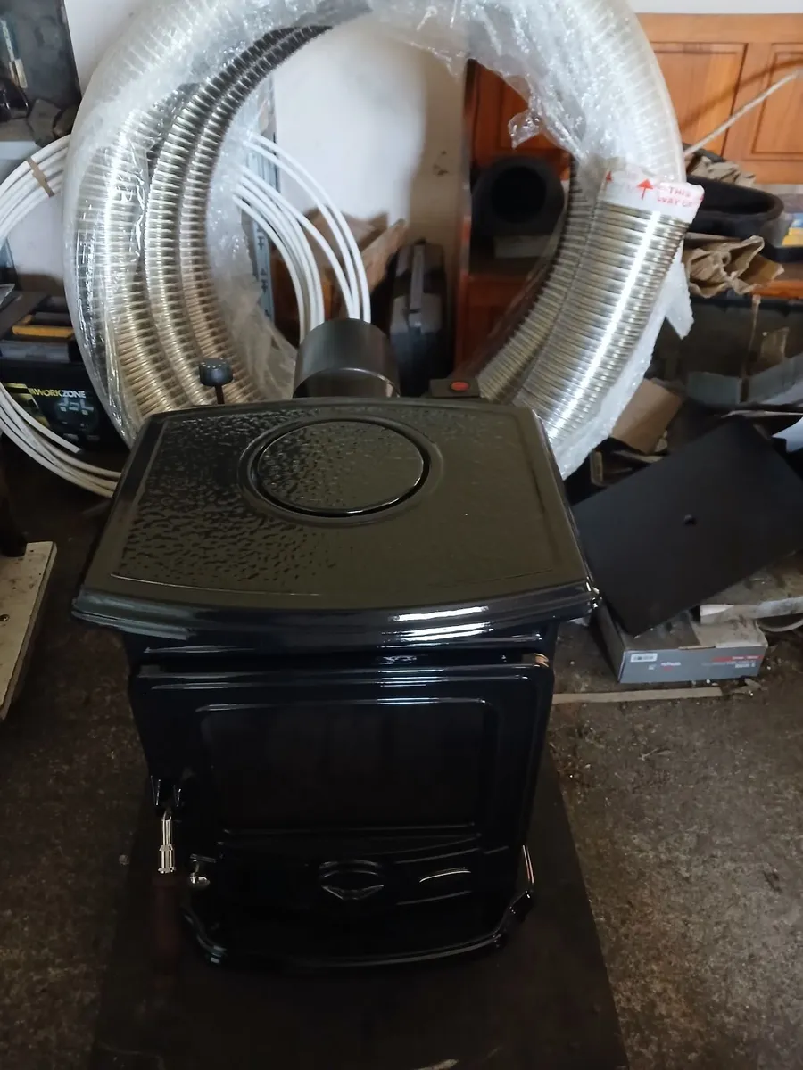 Black Enamel Stanley Oisin 5kw oil stove mint - Image 3