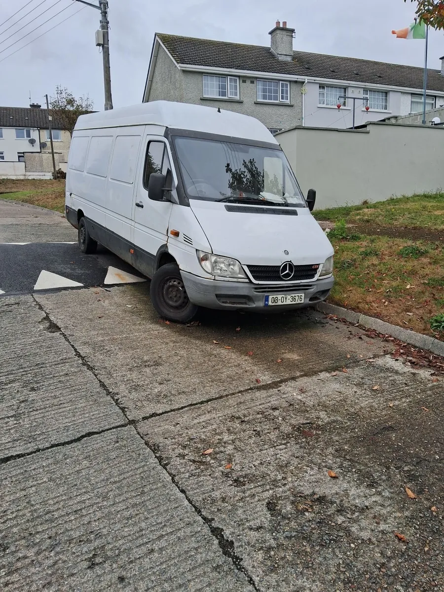 Mercedes-Benz Sprinter 2003 - Image 2