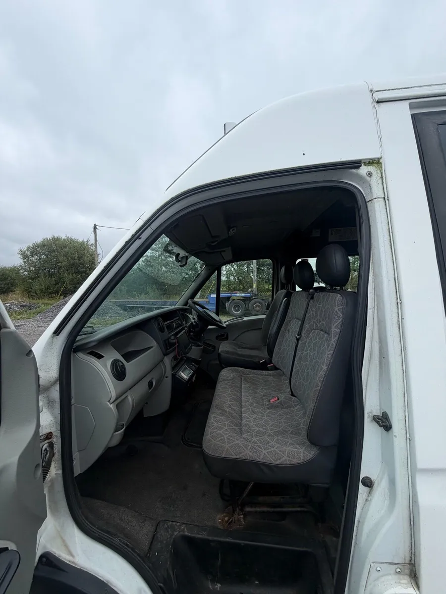 2010 Renault Master - Image 4