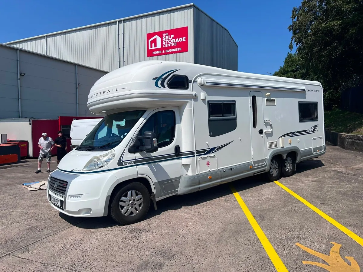 2008 Auto-Trail Arapaho motorhome - Image 3