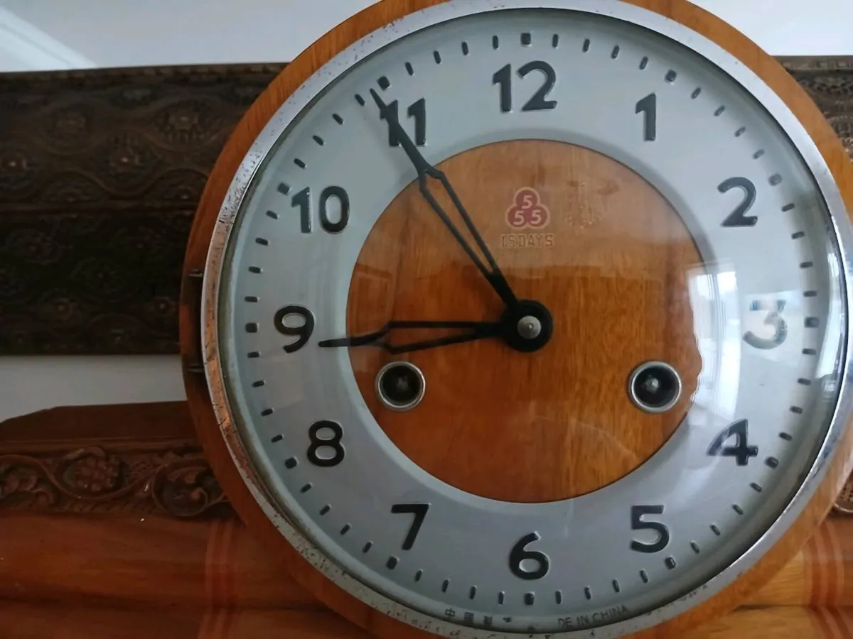 Mantle clock 1940s - Image 3