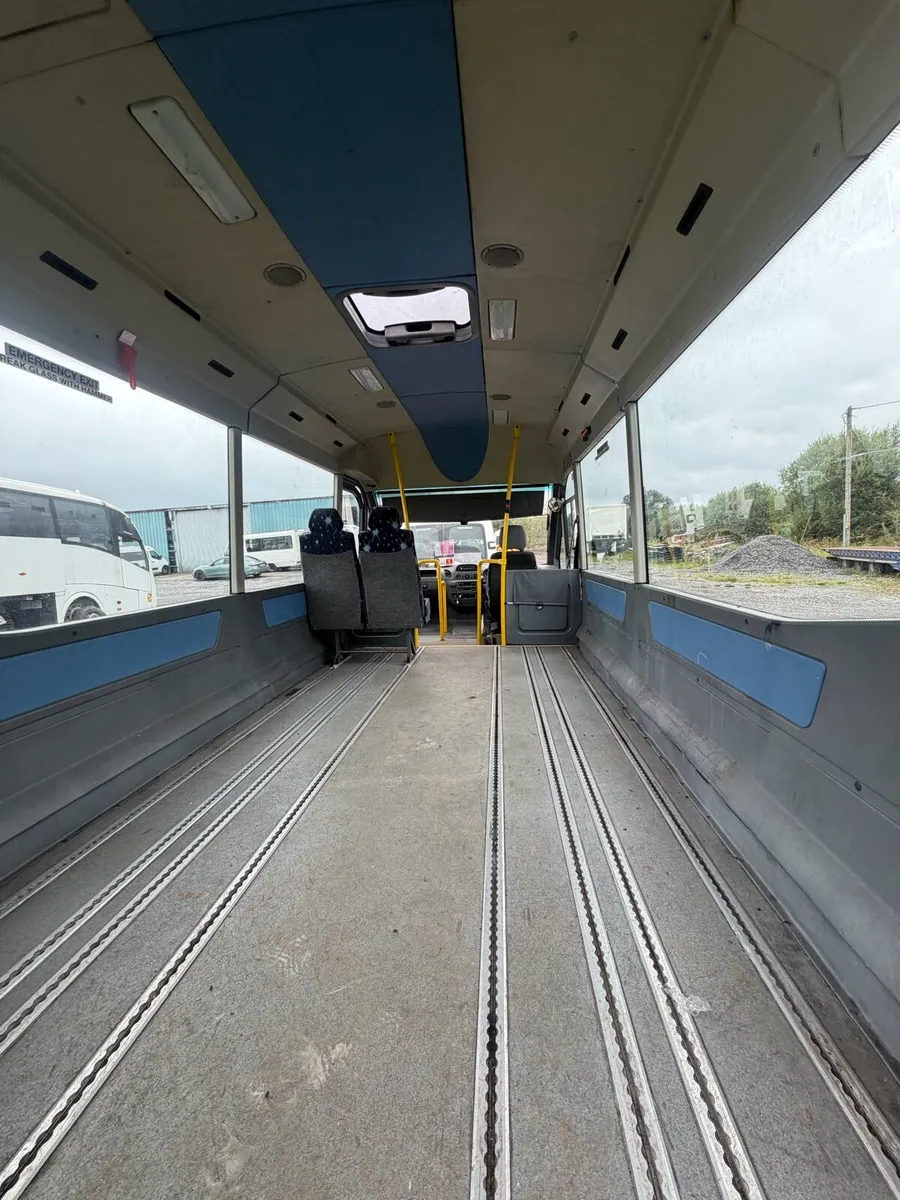 2007 Mercedes Sprinter - Image 4