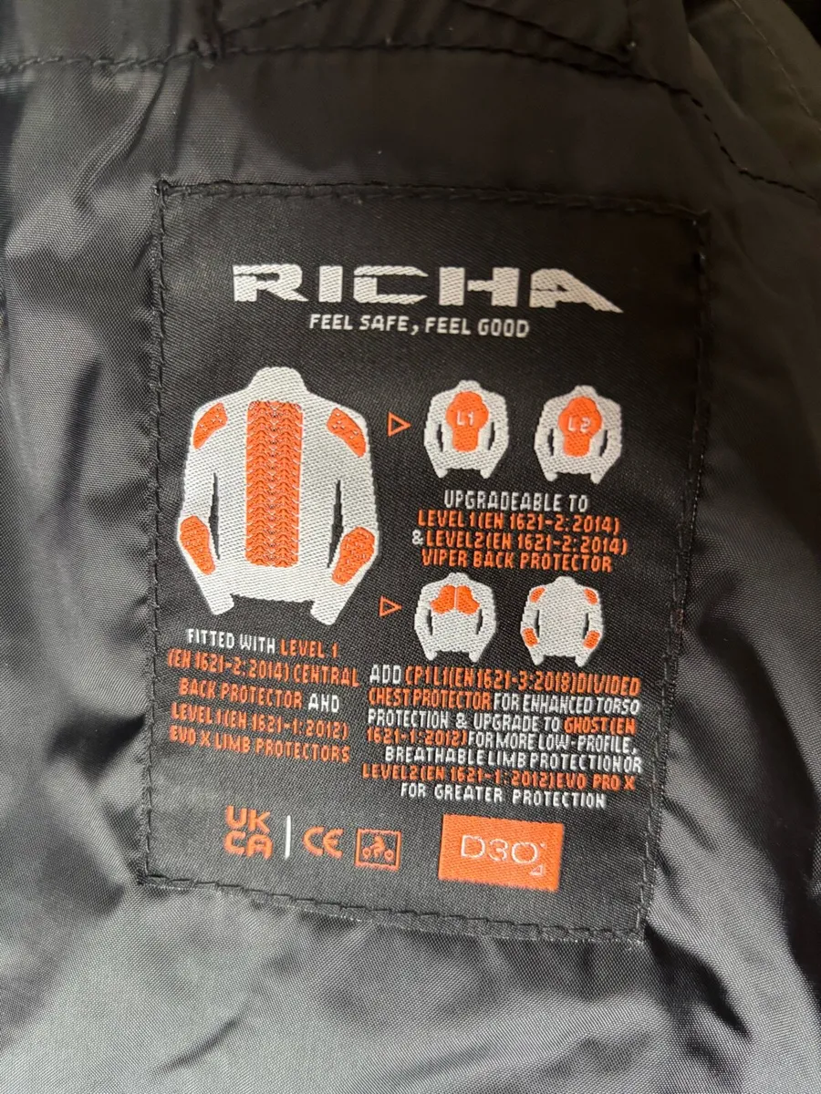 Ladies Richa motorcycle jacket - Image 2