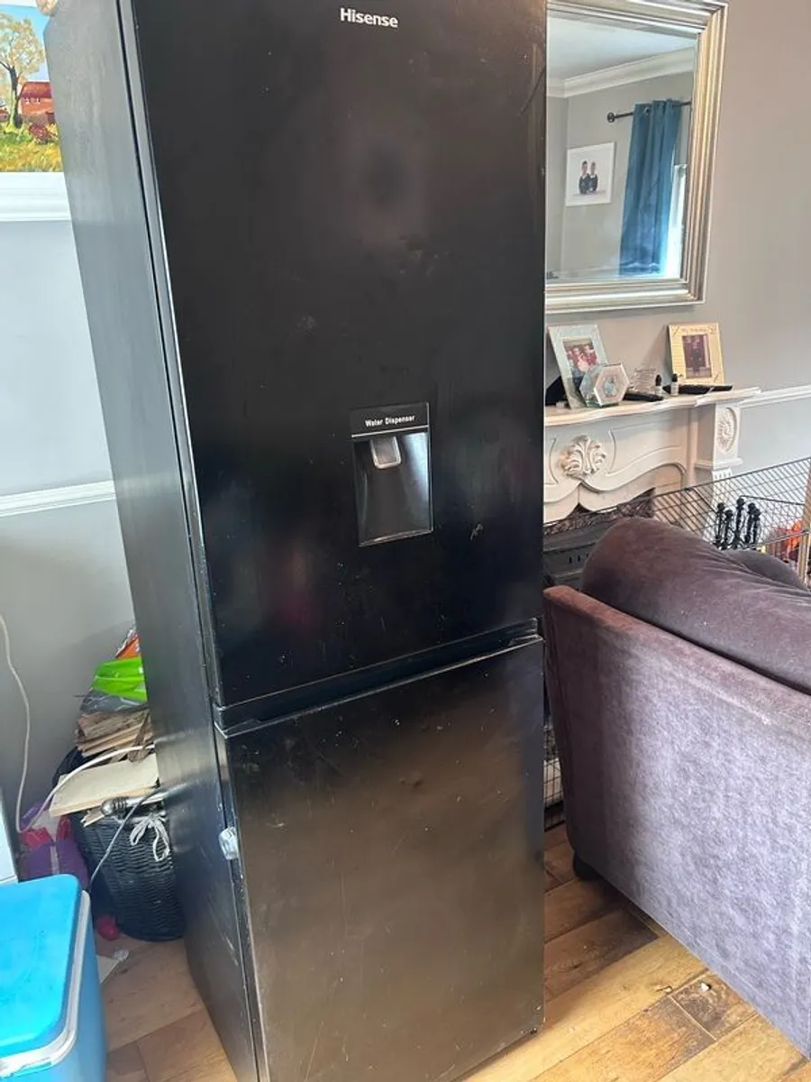 Hisense Fridge Freezer for Sale - Image 2