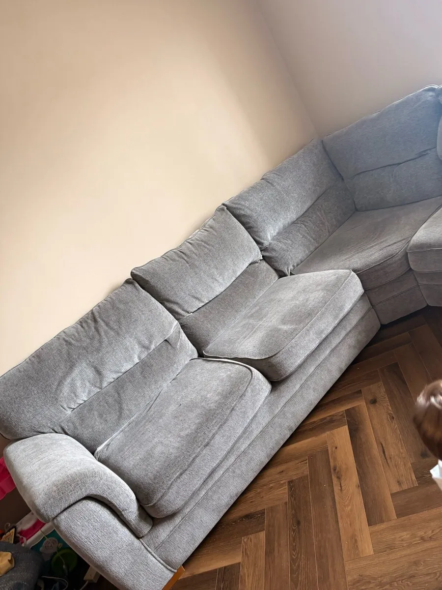 Large Grey corner sofa - Image 4