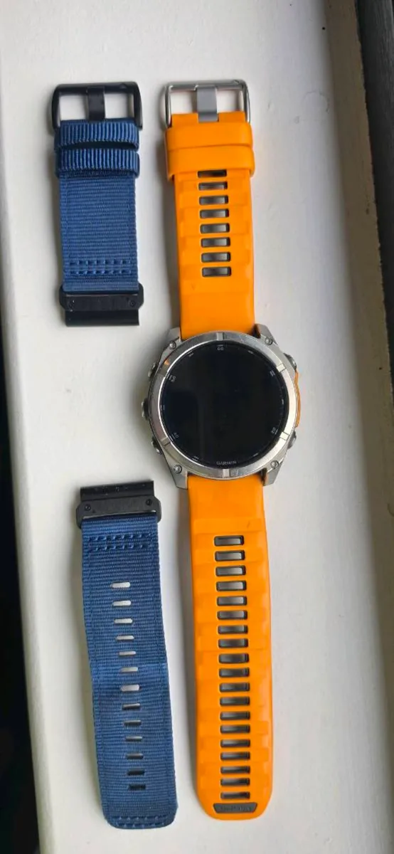 Garmin FENIX 8 AMOLED Sapphire - Image 3