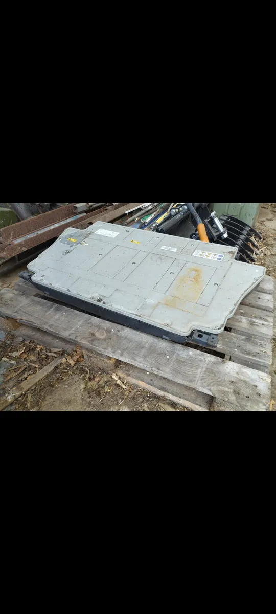 Mercedes w205 Hybrid Battery - Image 3