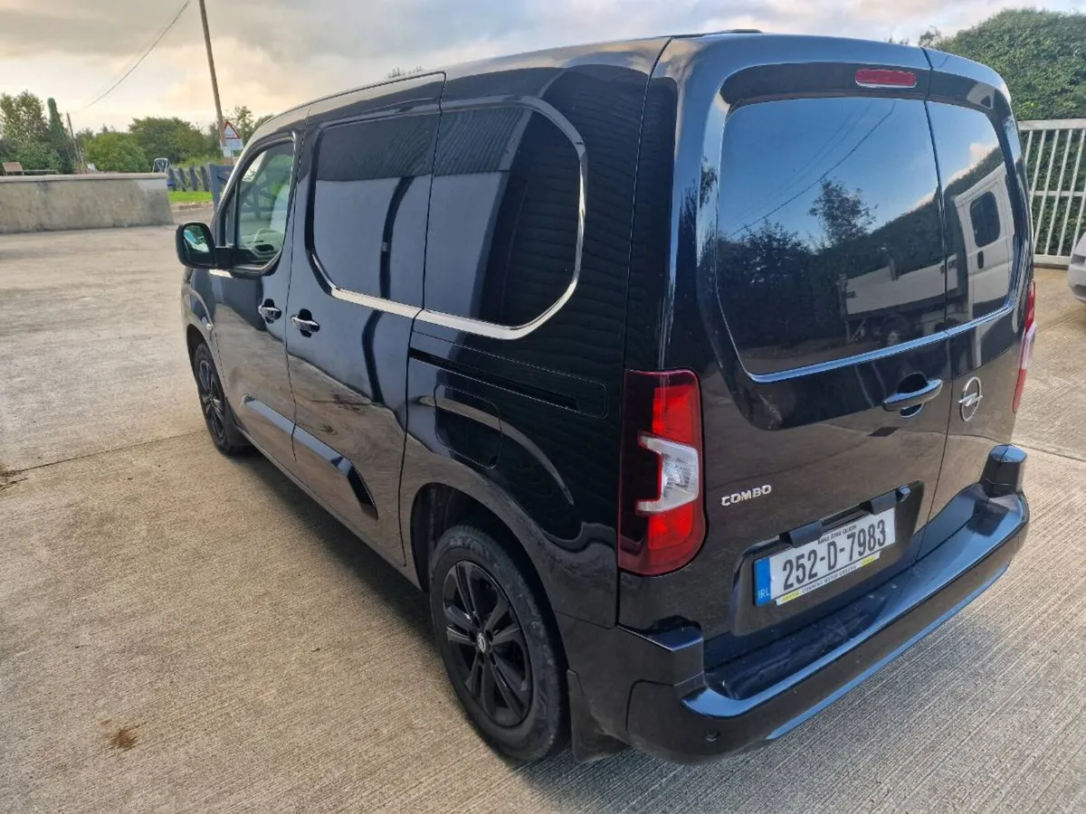 Opel Combo Sportive Van - Image 3