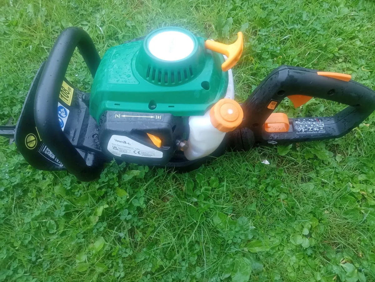 Hedge Trimmer - Image 3