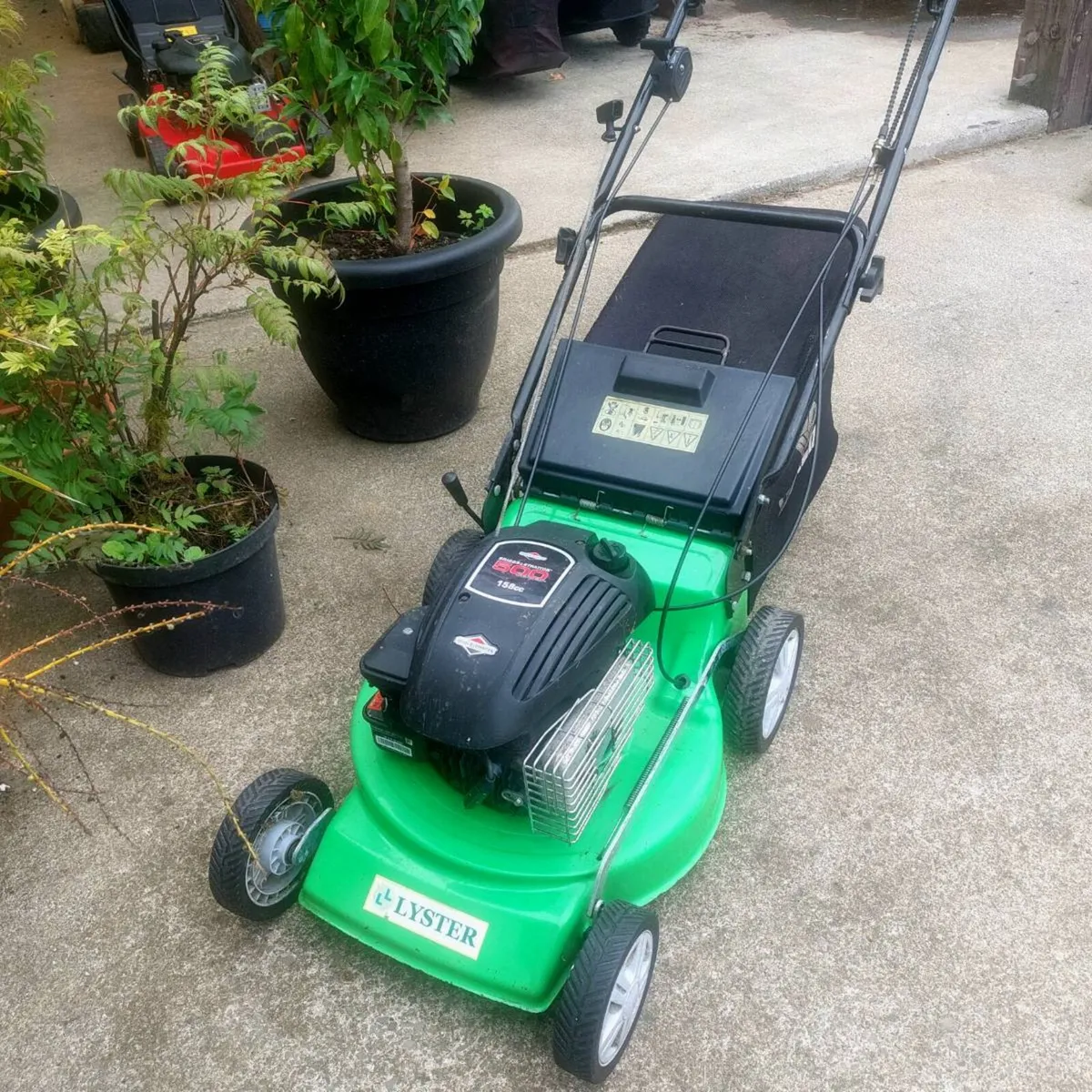 Selfdrive lawnmower - Image 1
