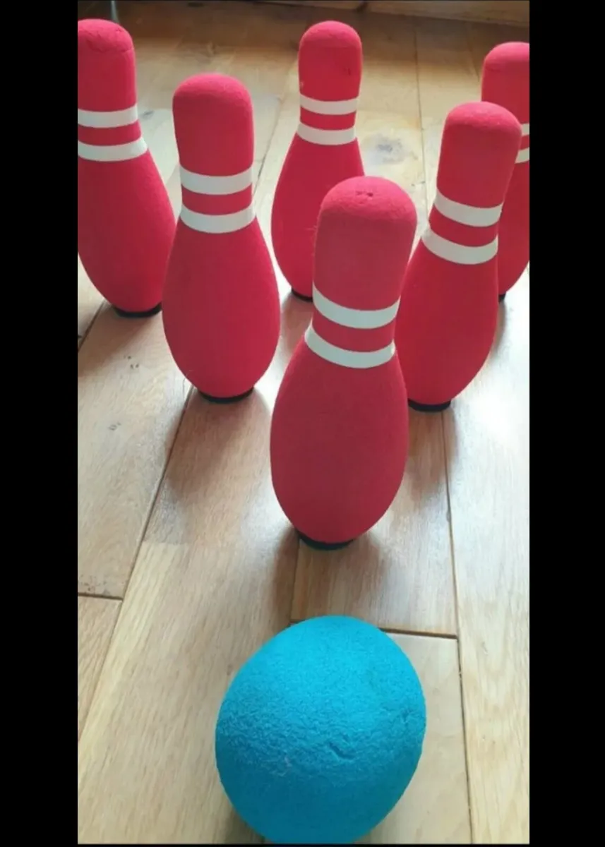 Foam skittles