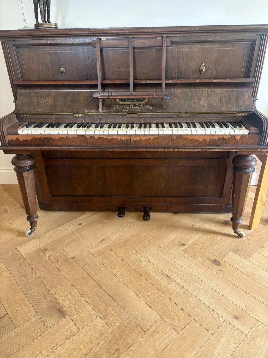 Piano - Image 1