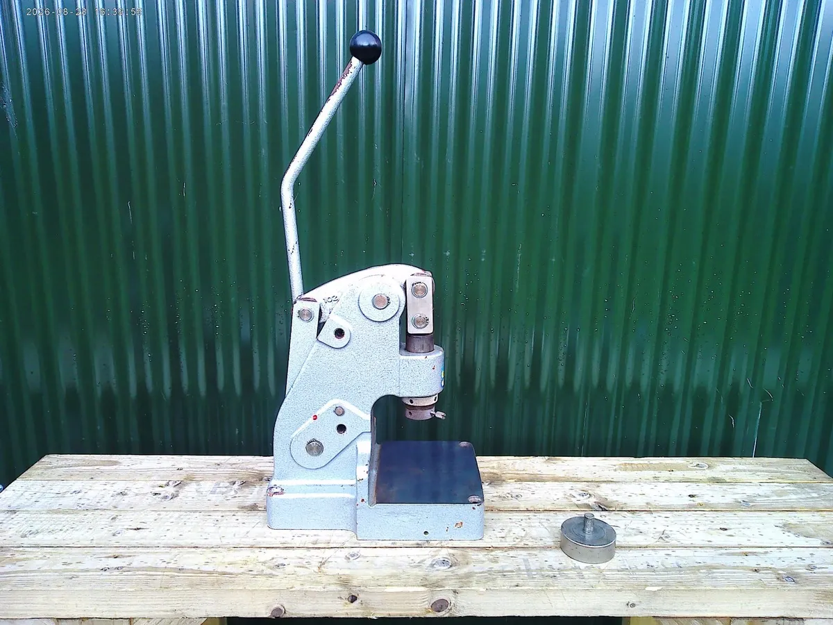 Press Machine - Image 2