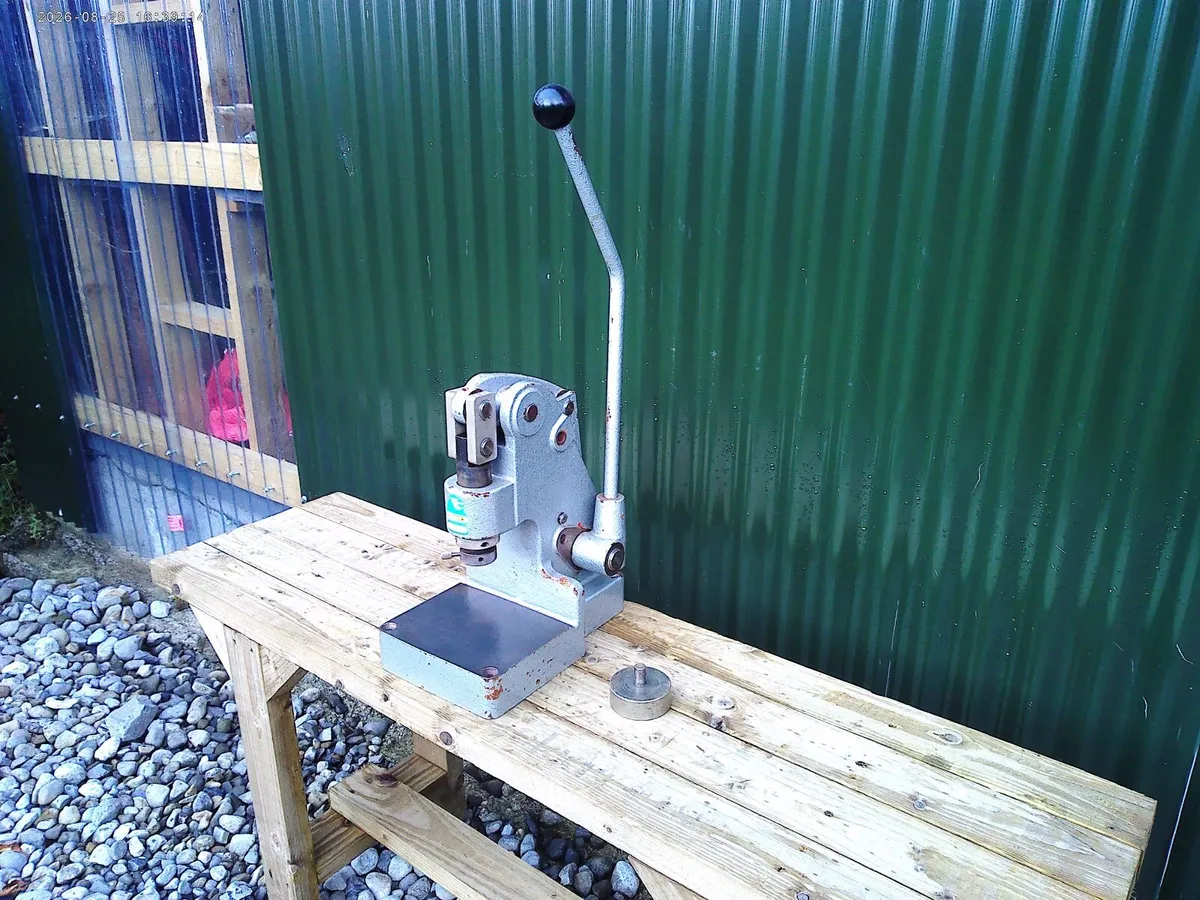 Press Machine - Image 4
