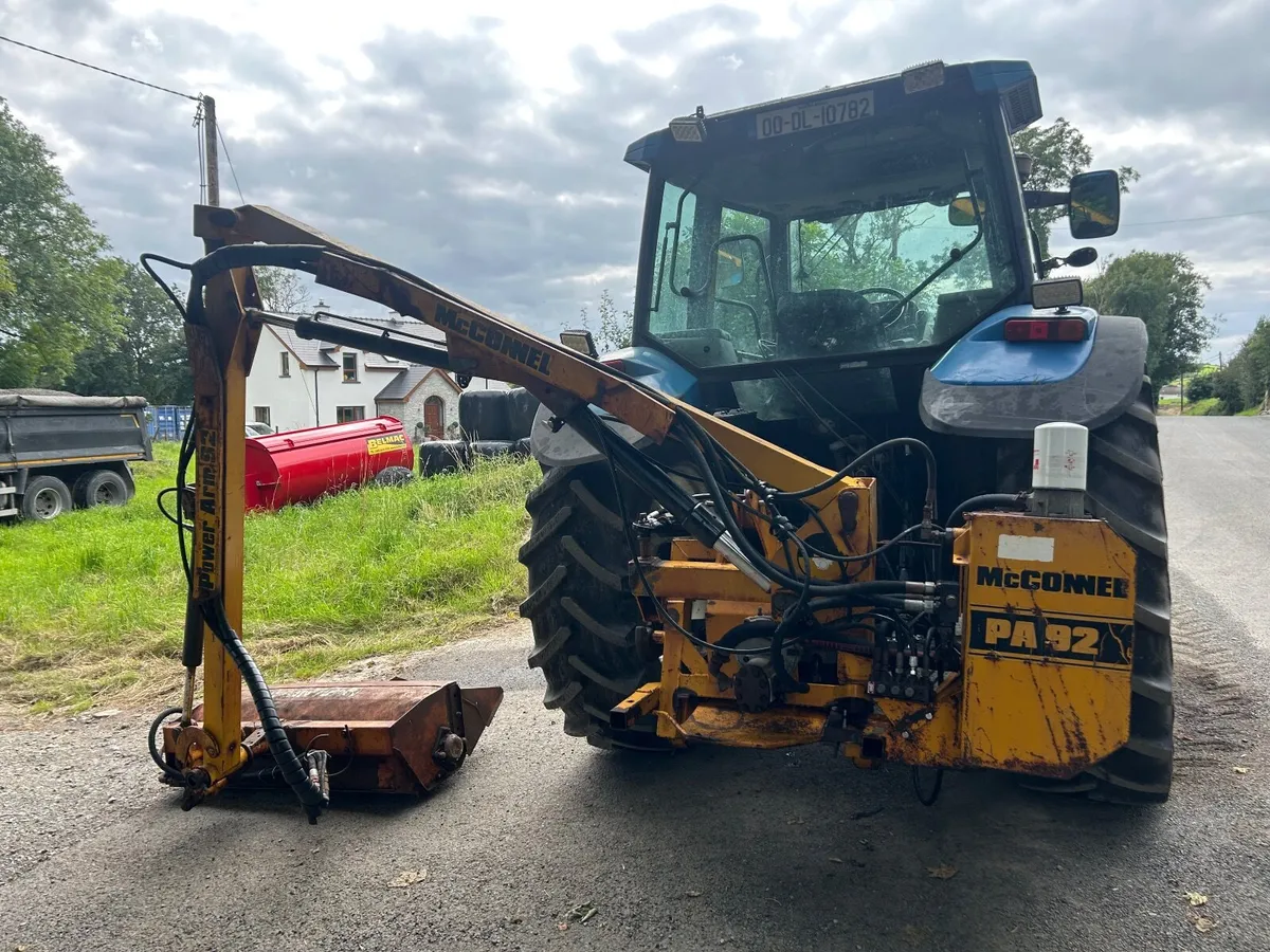 Mc Connel pa92 hedgecutter - Image 1