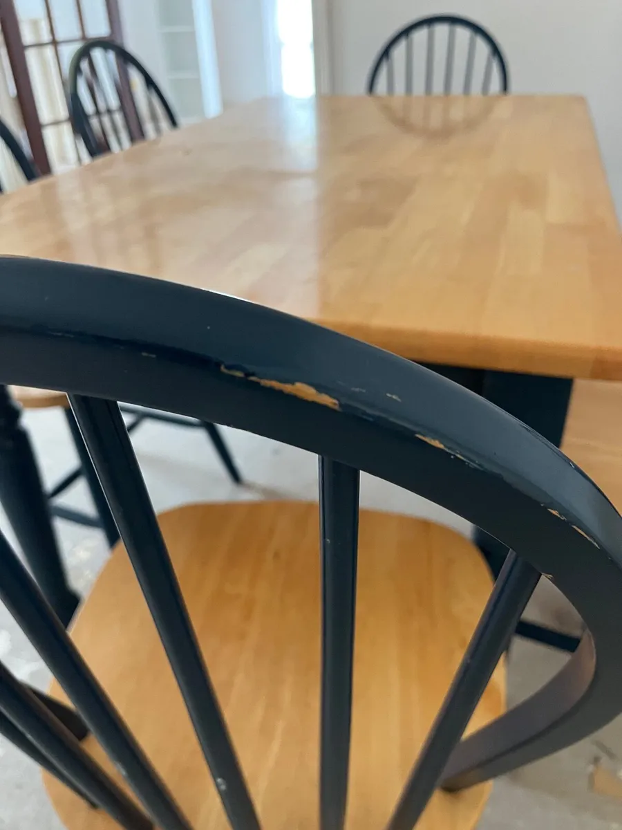 Table and chairs FREE - Image 2