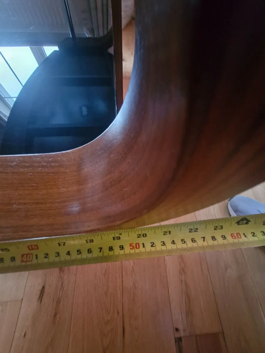 Glass TV stand - Image 4