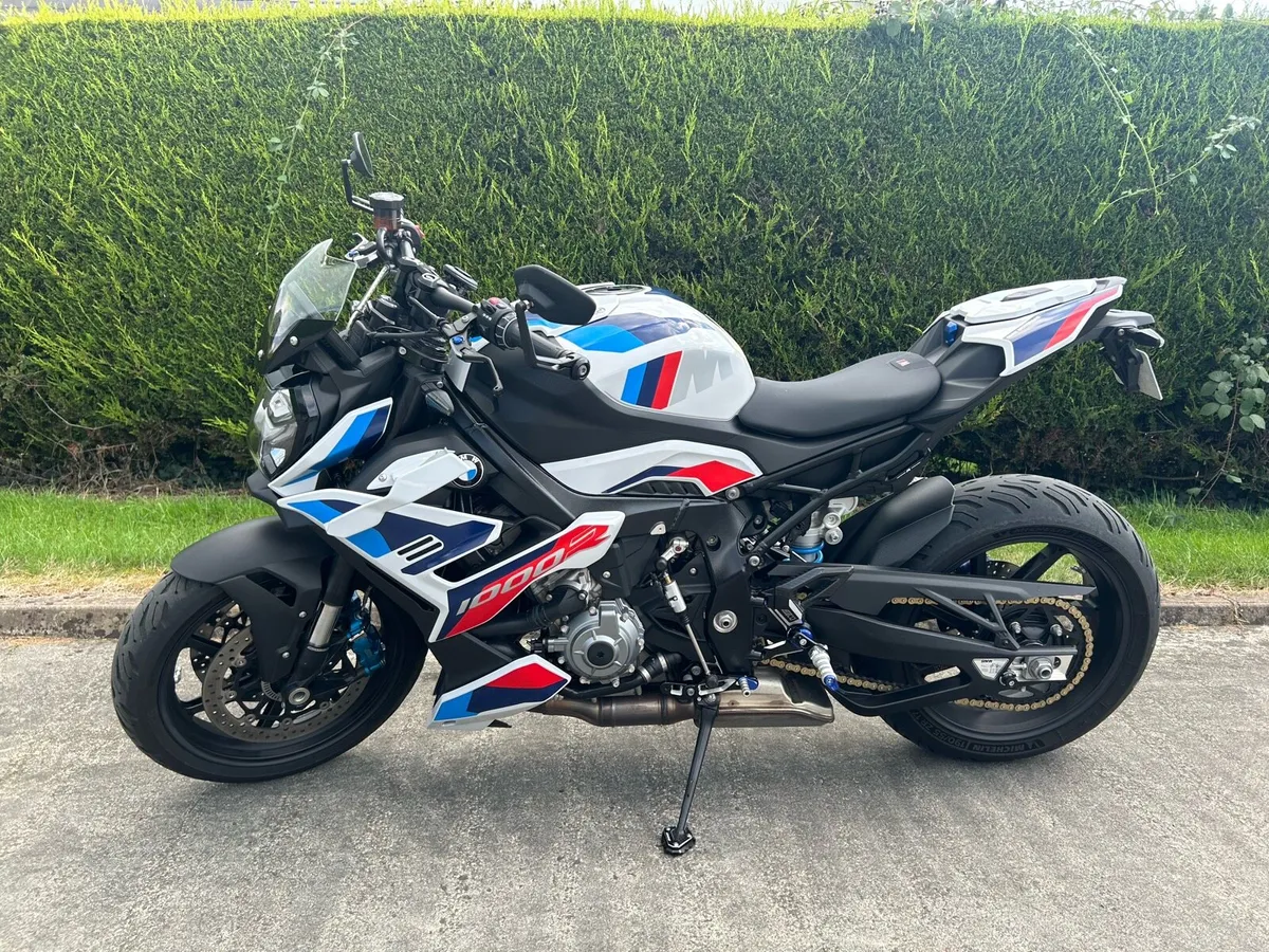 BMW M1000R   (210hp) - Image 1