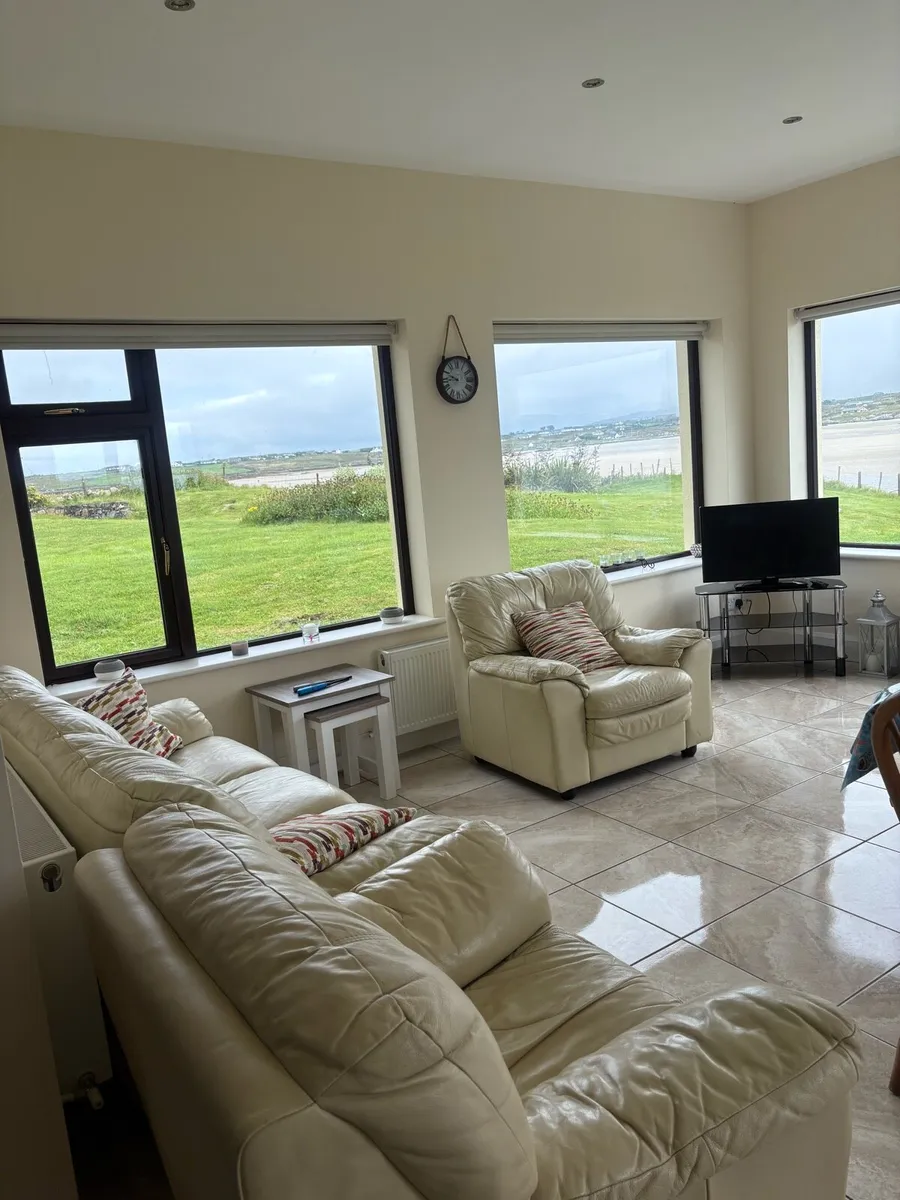 Holiday Home Omey Island - Image 4