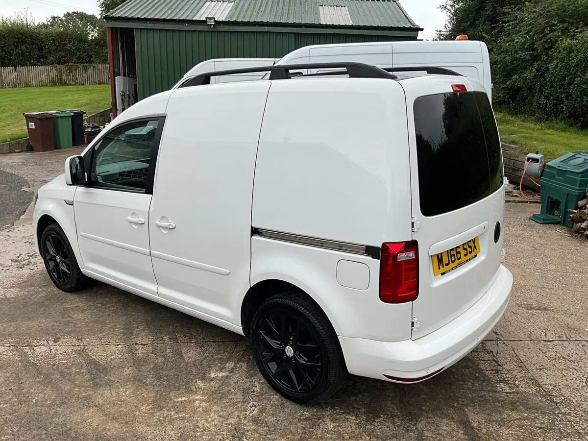 2016 VW Caddy 2.0 TDI - Image 4
