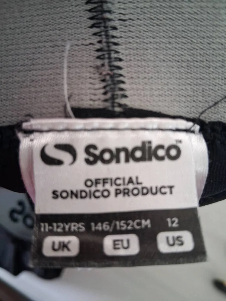 Kids sportswear - Image 2