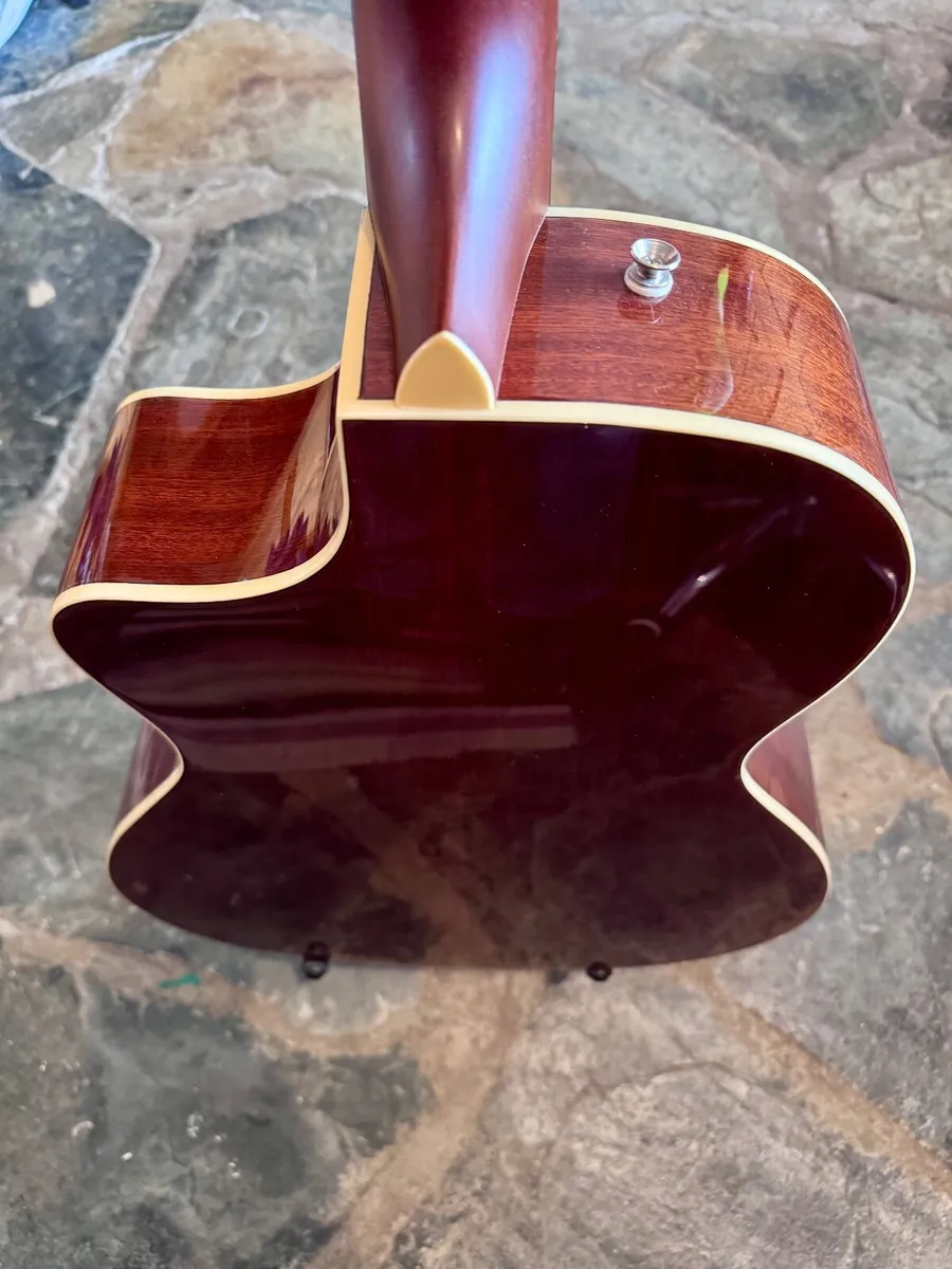 Fender Newporter Player Electro-Acoustic guitar - Image 4