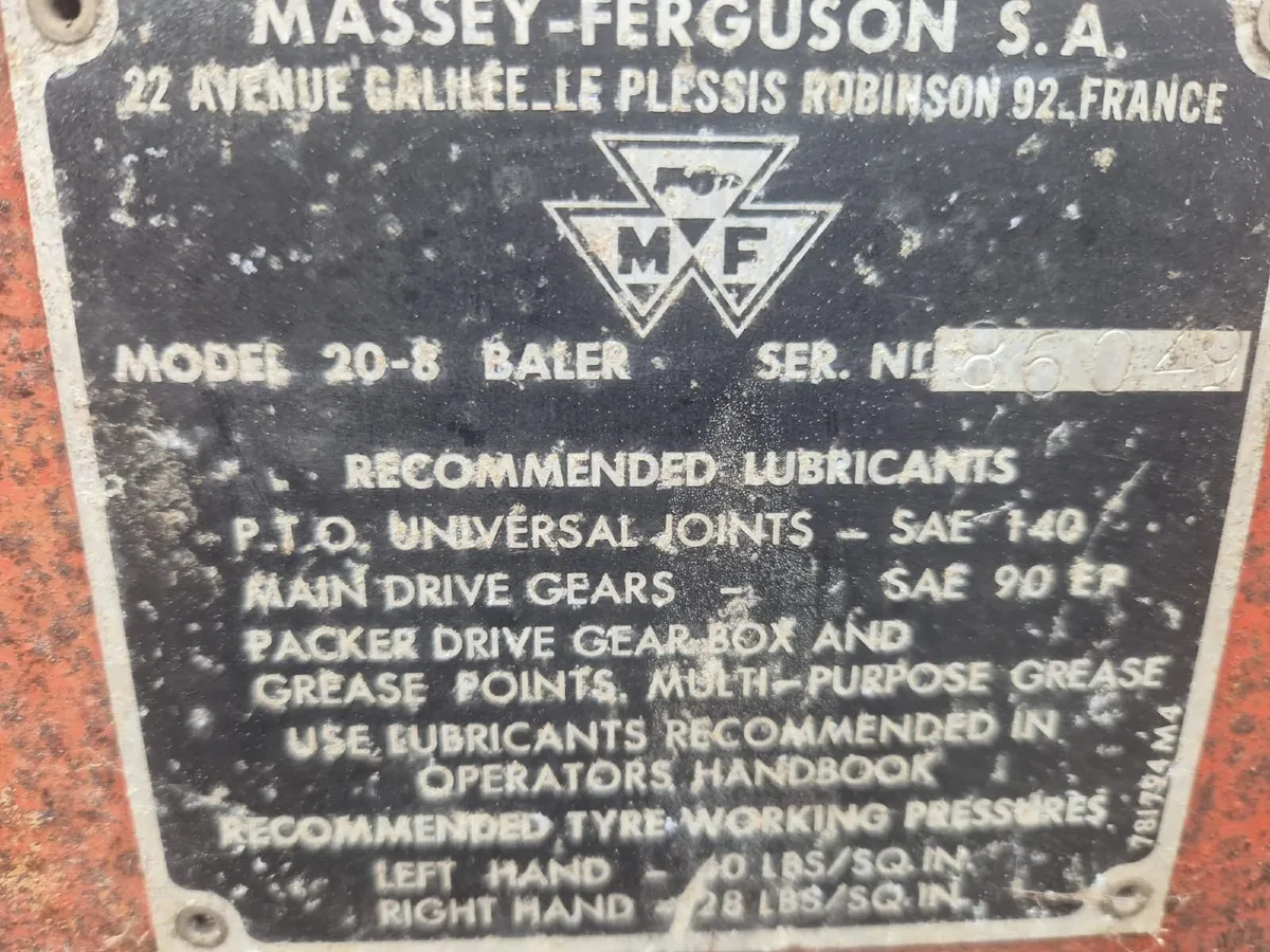 massey ferguson 20-8 baler - Image 2