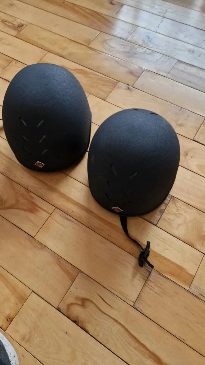 Kids Horse riding Helmets - Image 1