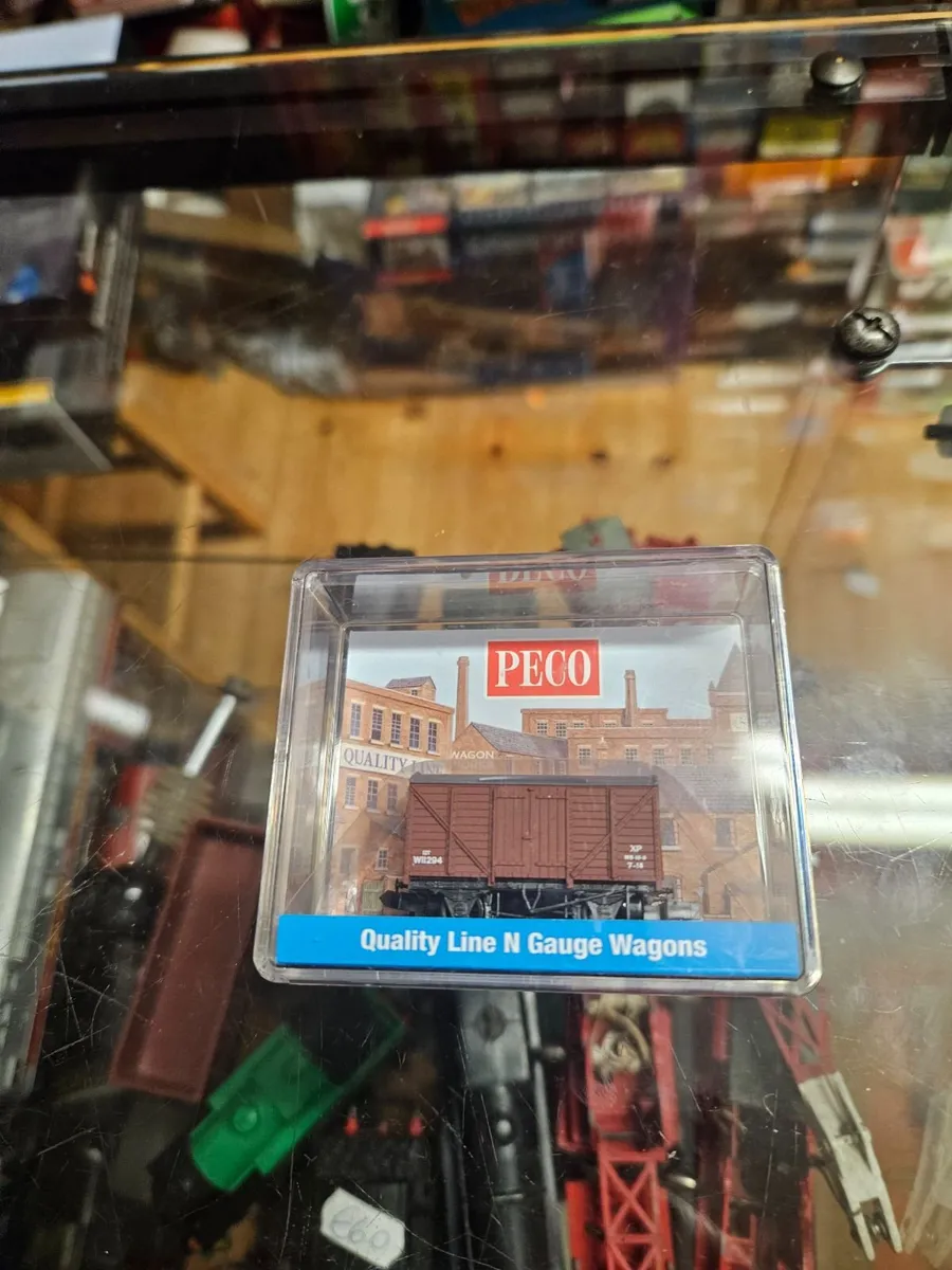 Hornby Peco N Gauge Wagon - Image 1