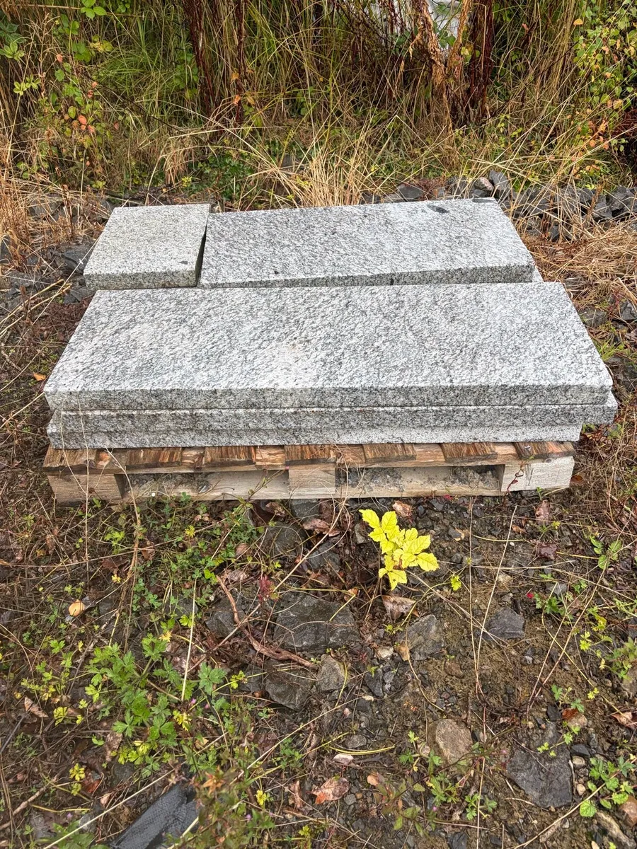 Granite & concrete wall capping - Image 1