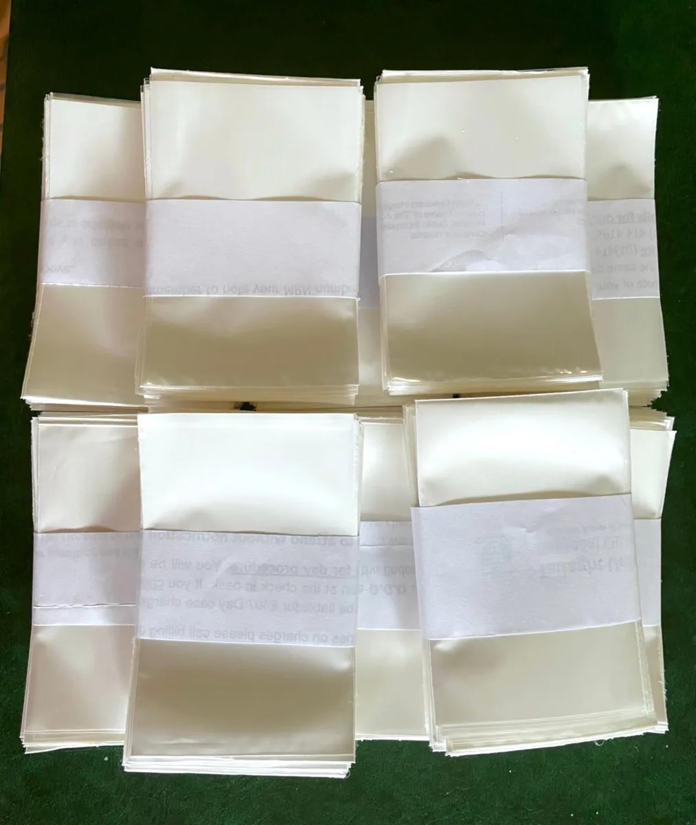 Paper/plastic bags to sort/store stamps - Image 1
