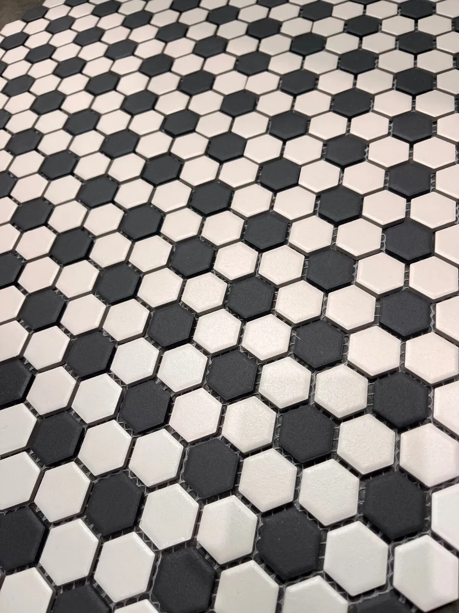 Mosaic tiles - Image 1
