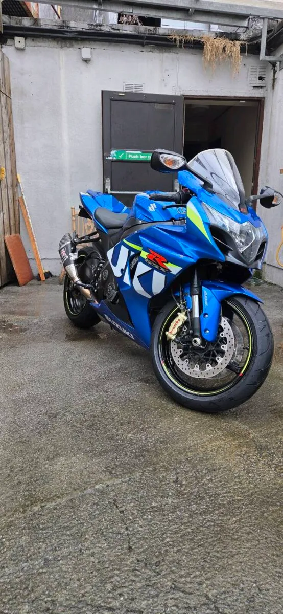 Suzuki GSXR - Image 1
